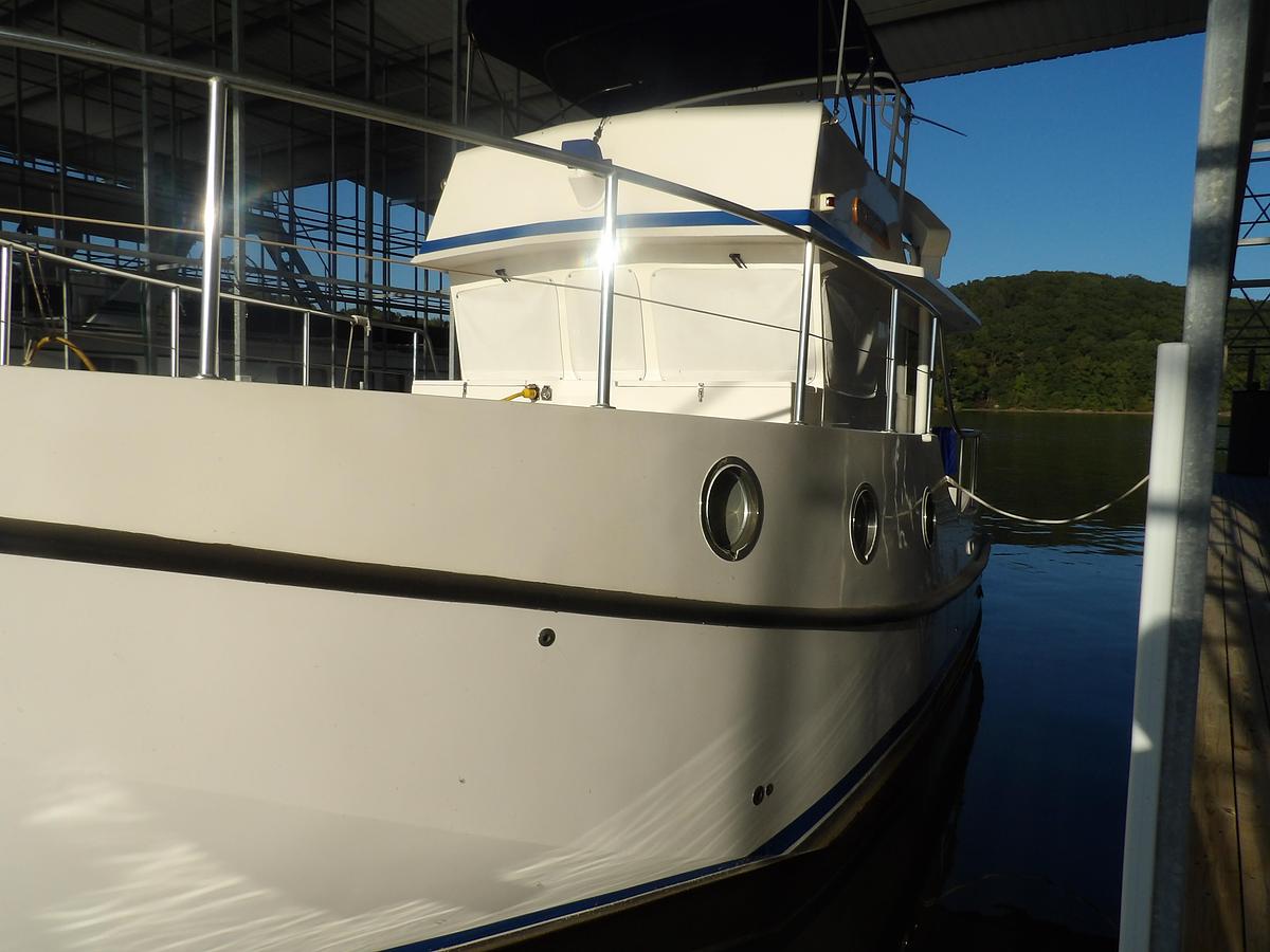 Used 2008 MIRAGE MFG. , GAINESVILLE FL.  N-37