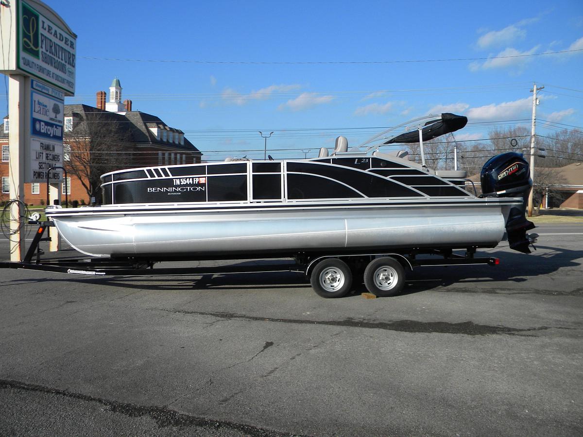 Used 2023 Bennington 23LTSB BOW RIDER