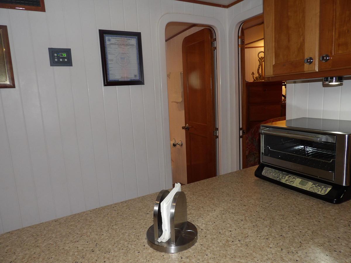 Used 2008 MIRAGE MFG. , GAINESVILLE FL.  N-37