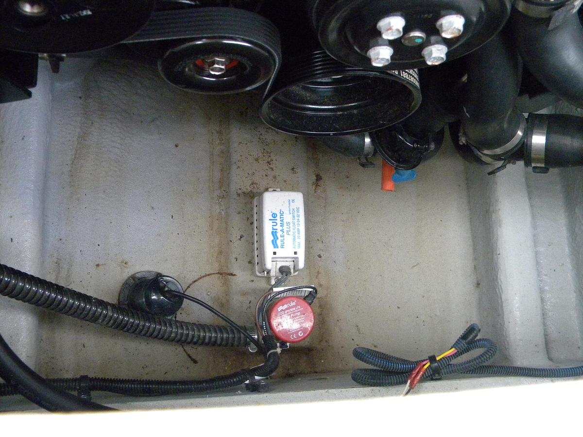 Used 2019 CROWNLINE 215 SS