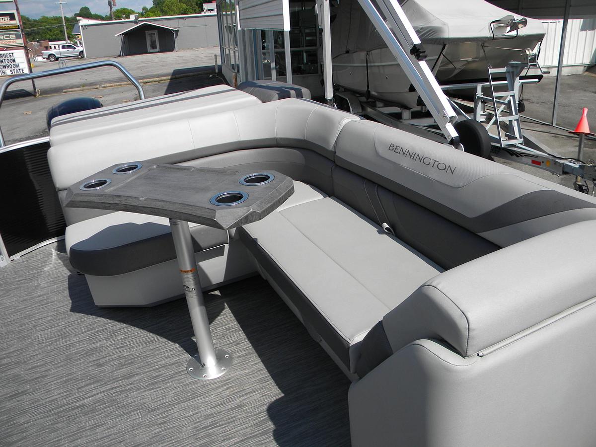 Used 2023 Bennington 21SXL