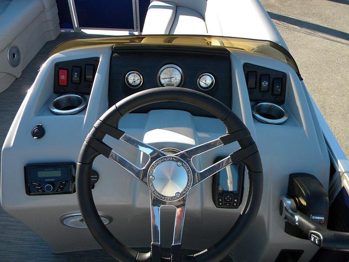 2023 Bennington 198slj