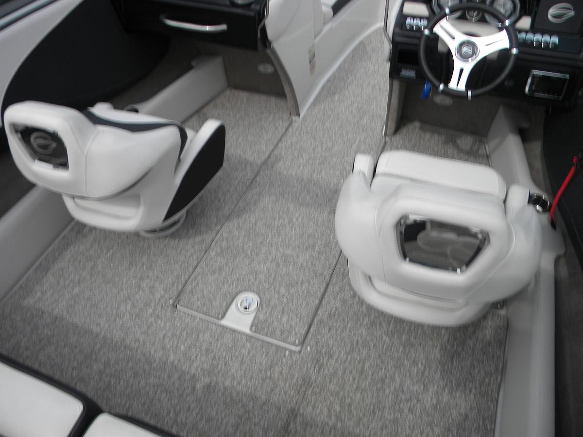 Used 2019 CROWNLINE 215 SS