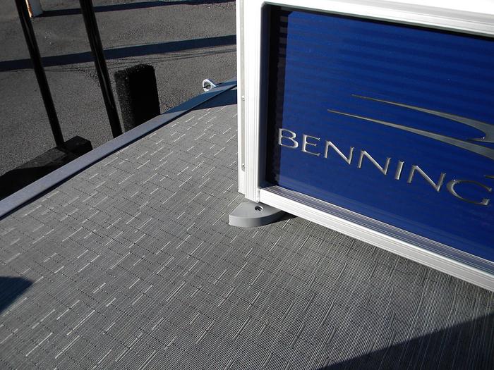 2023 Bennington 198slj