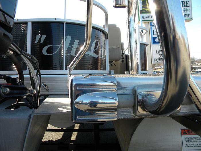 Used 2014 Bennington 24SSLX