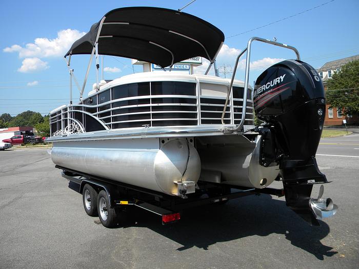 Used 2013 Bennington 2250RSR