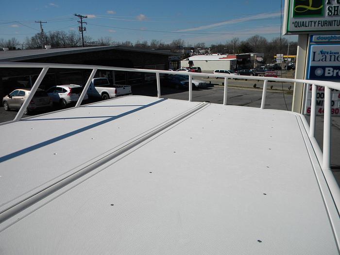 2023 Bennington 25SXSRTD