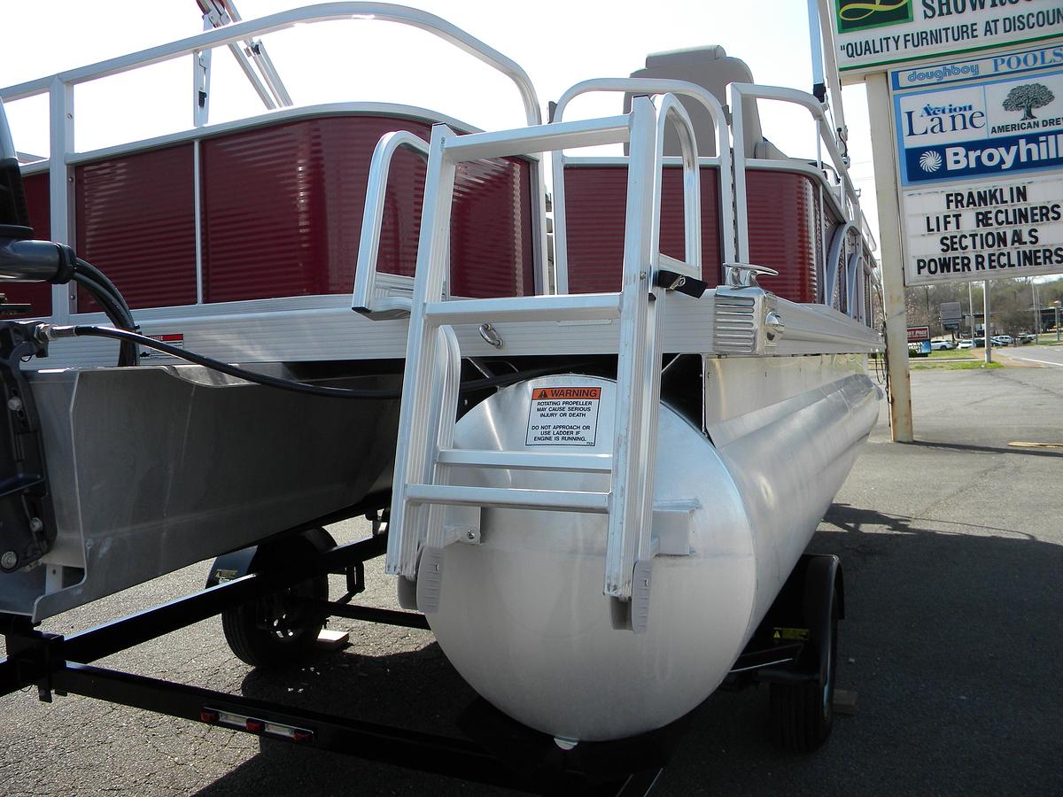 Used 2023 Bennington 20SVF