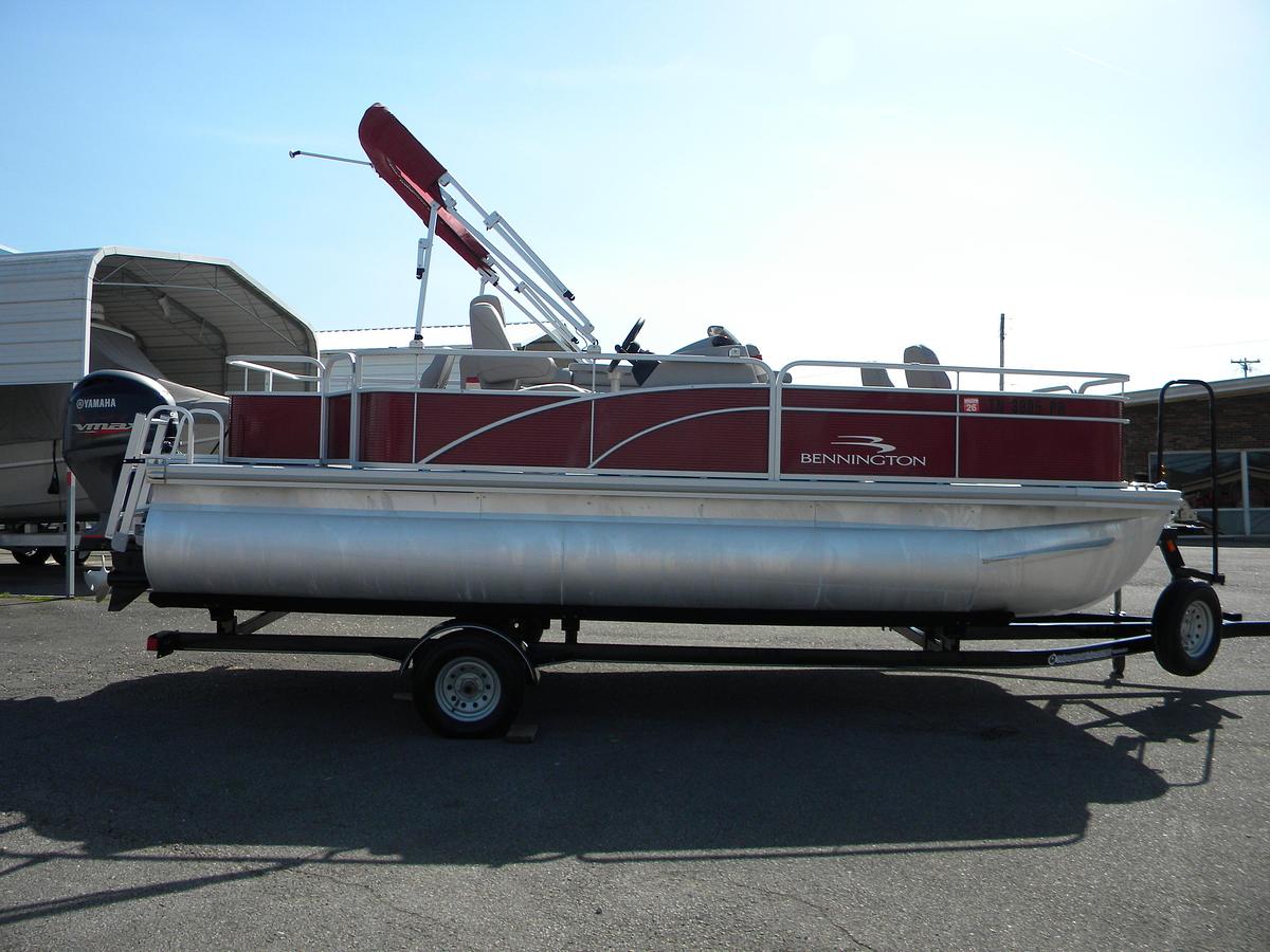 Used 2023 Bennington 20SVF