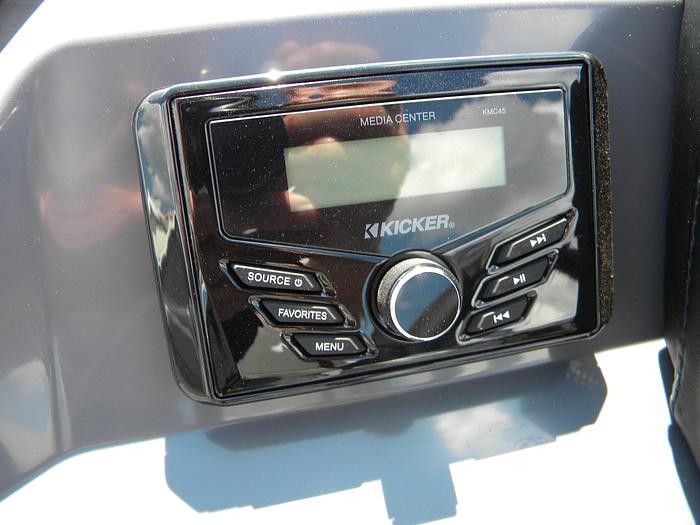 2024 Bennington 22SSB