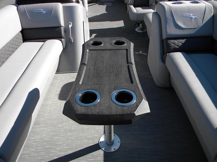 2023 Bennington 25SXSRTD