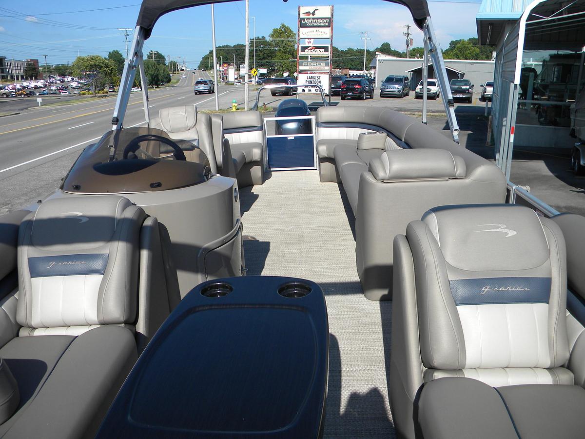 Used USED 2018 BENNINGTON 23GSR 