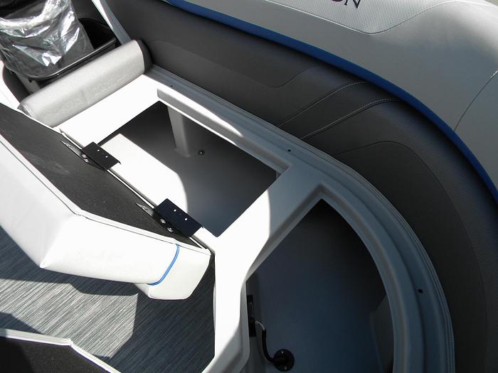 2023 Bennington 21SXL