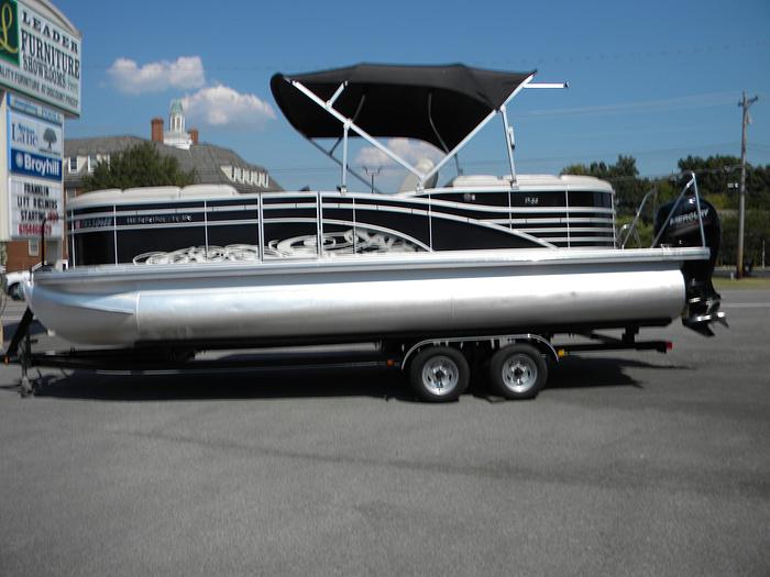 Used 2013 Bennington 2250RSR