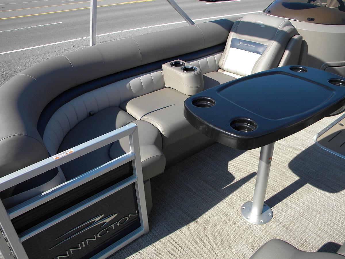 Used USED 2018 BENNINGTON 23GSR 