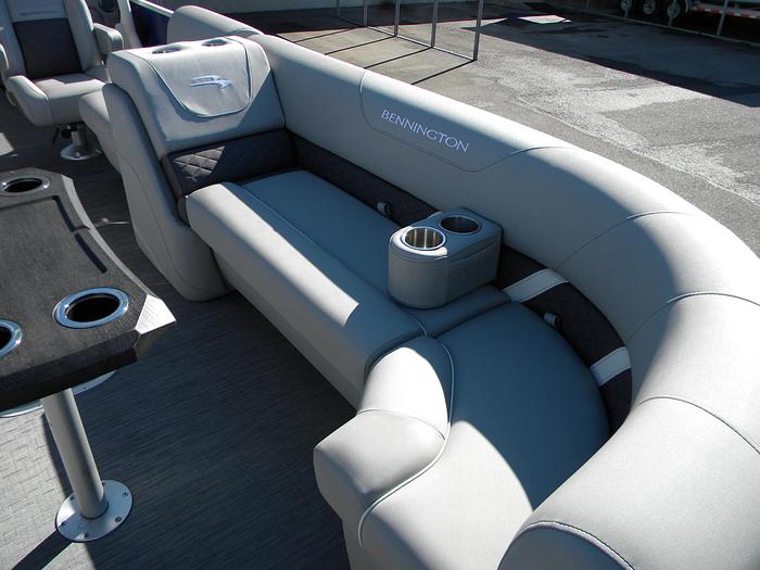 2023 Bennington 25SXSRTD