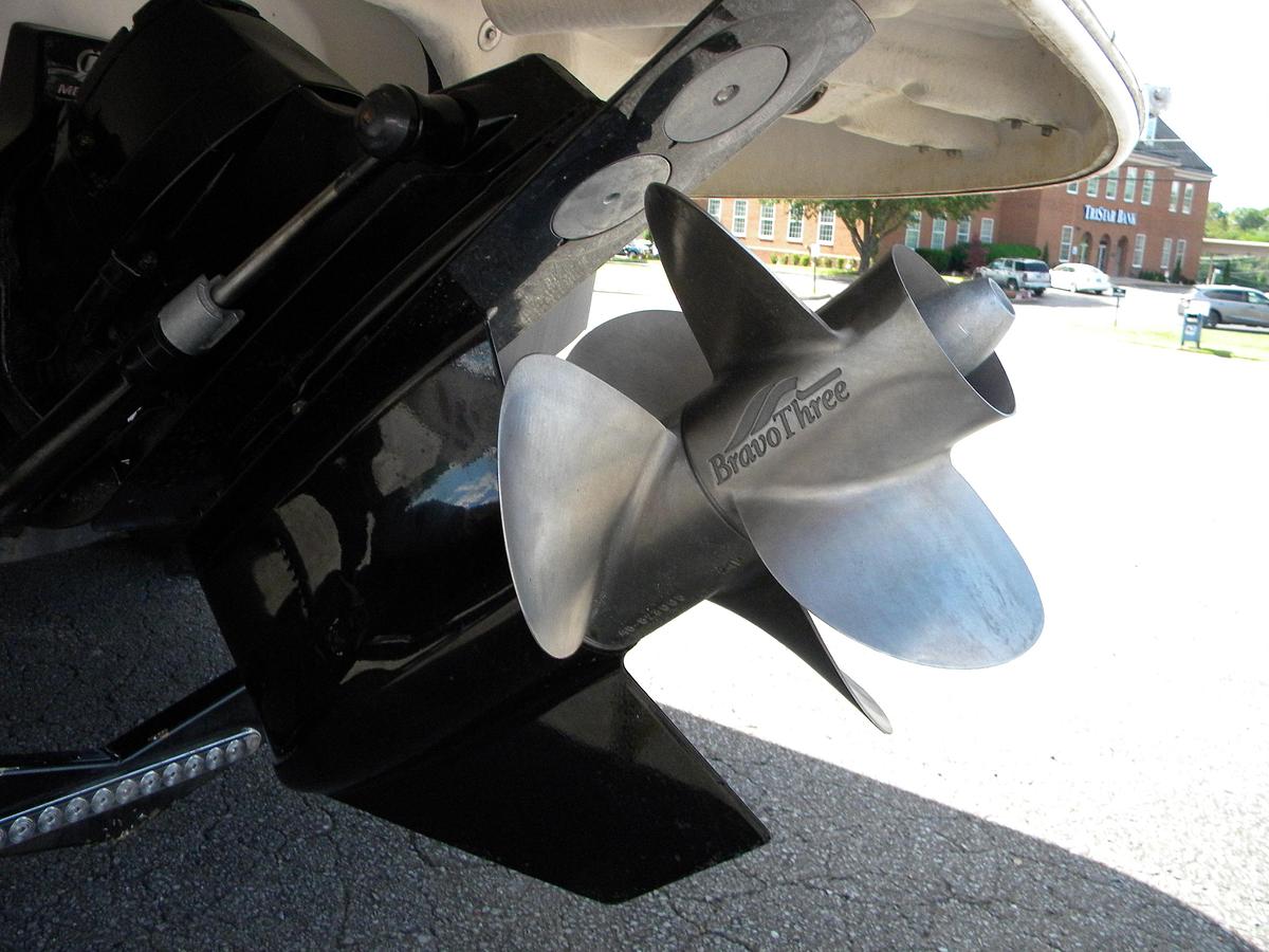 Used 2005 CHAPARRAL  274 SUNESTA