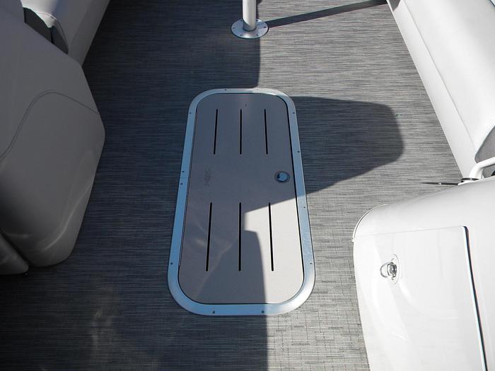 2023 Bennington 25SXSRTD