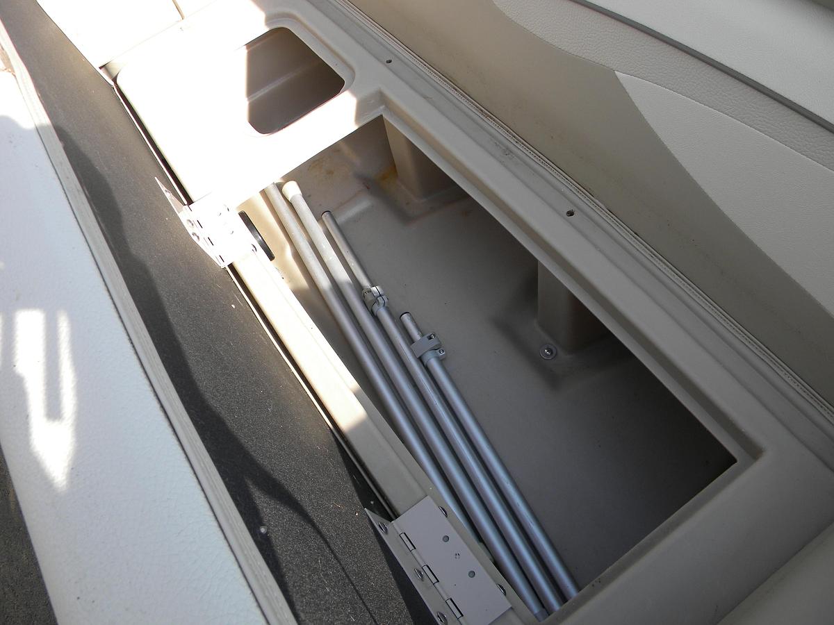 Used USED 2013 BENNINGTON 24SFX