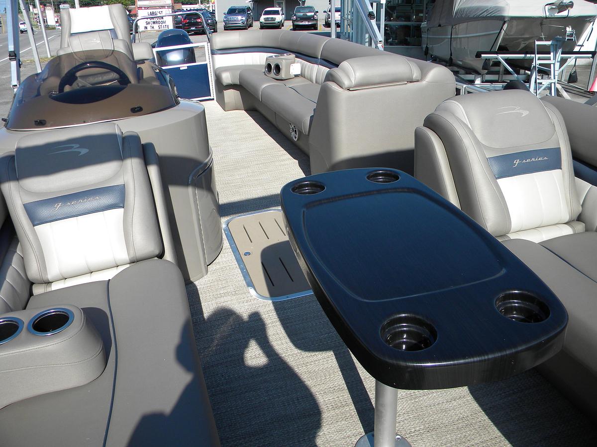 Used USED 2018 BENNINGTON 23GSR 