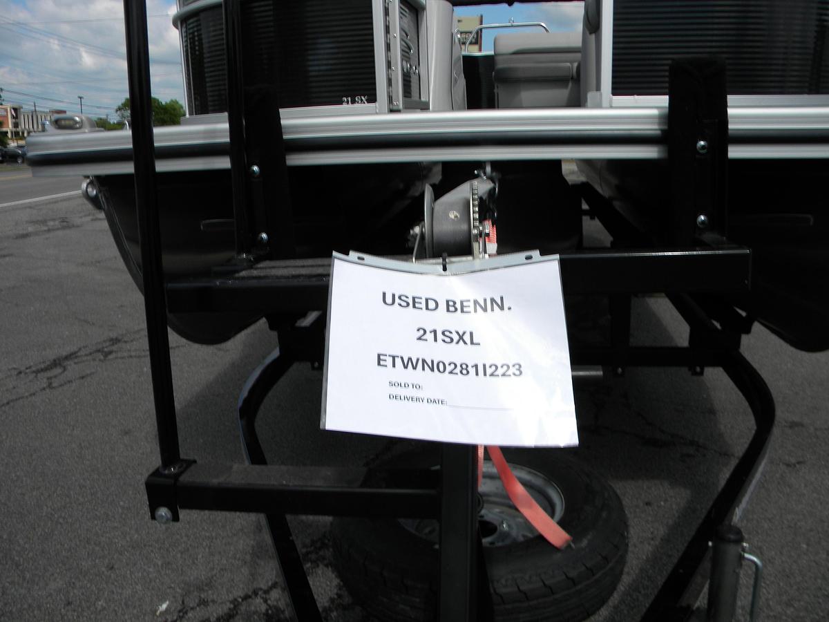 Used 2023 Bennington 21SXL