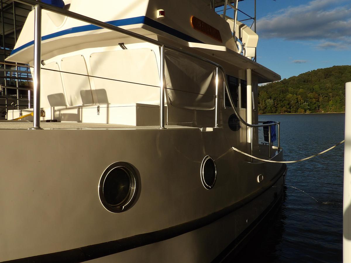 Used 2008 MIRAGE MFG. , GAINESVILLE FL.  N-37