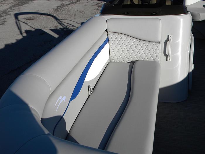 2023 Bennington 198slj