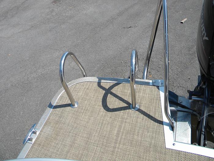 Used 2013 Bennington 2250RSR