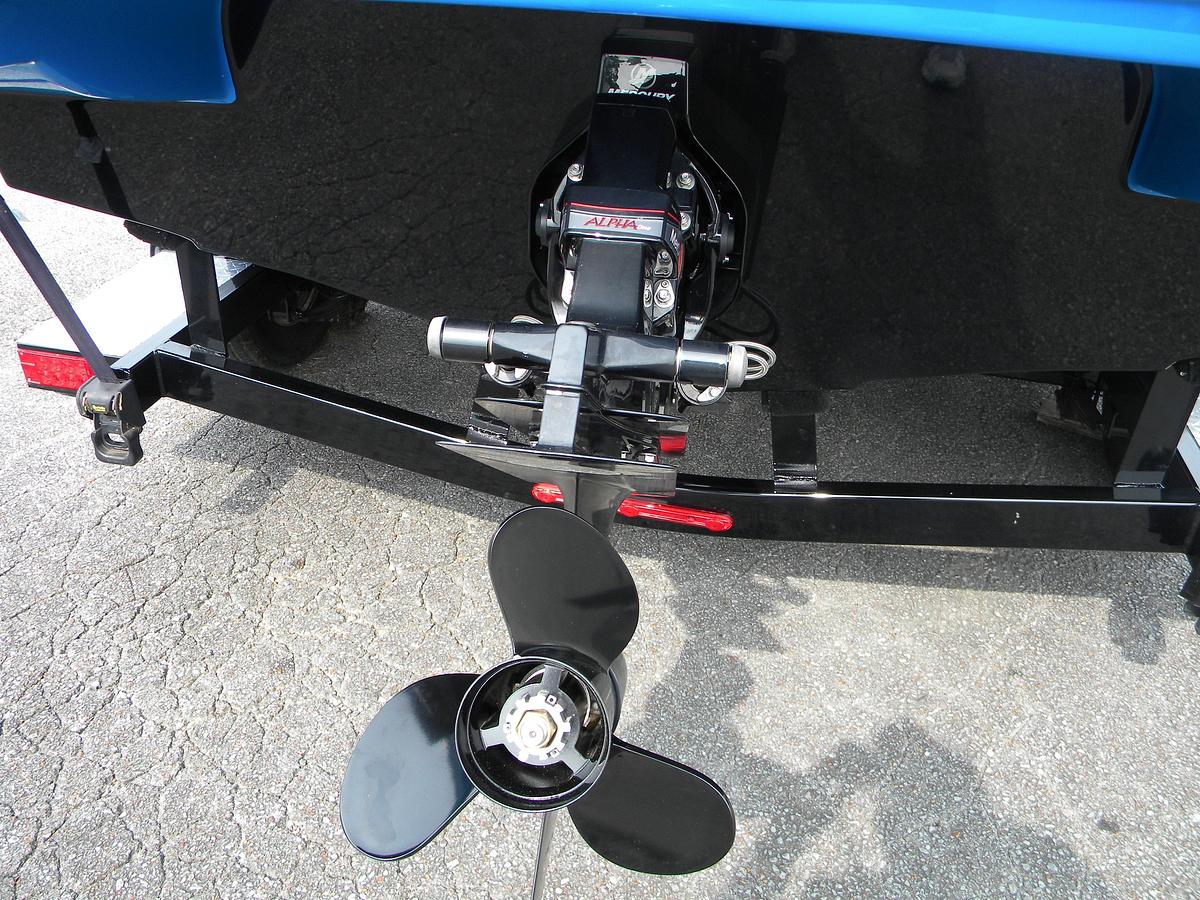 Used 2019 CROWNLINE 215 SS