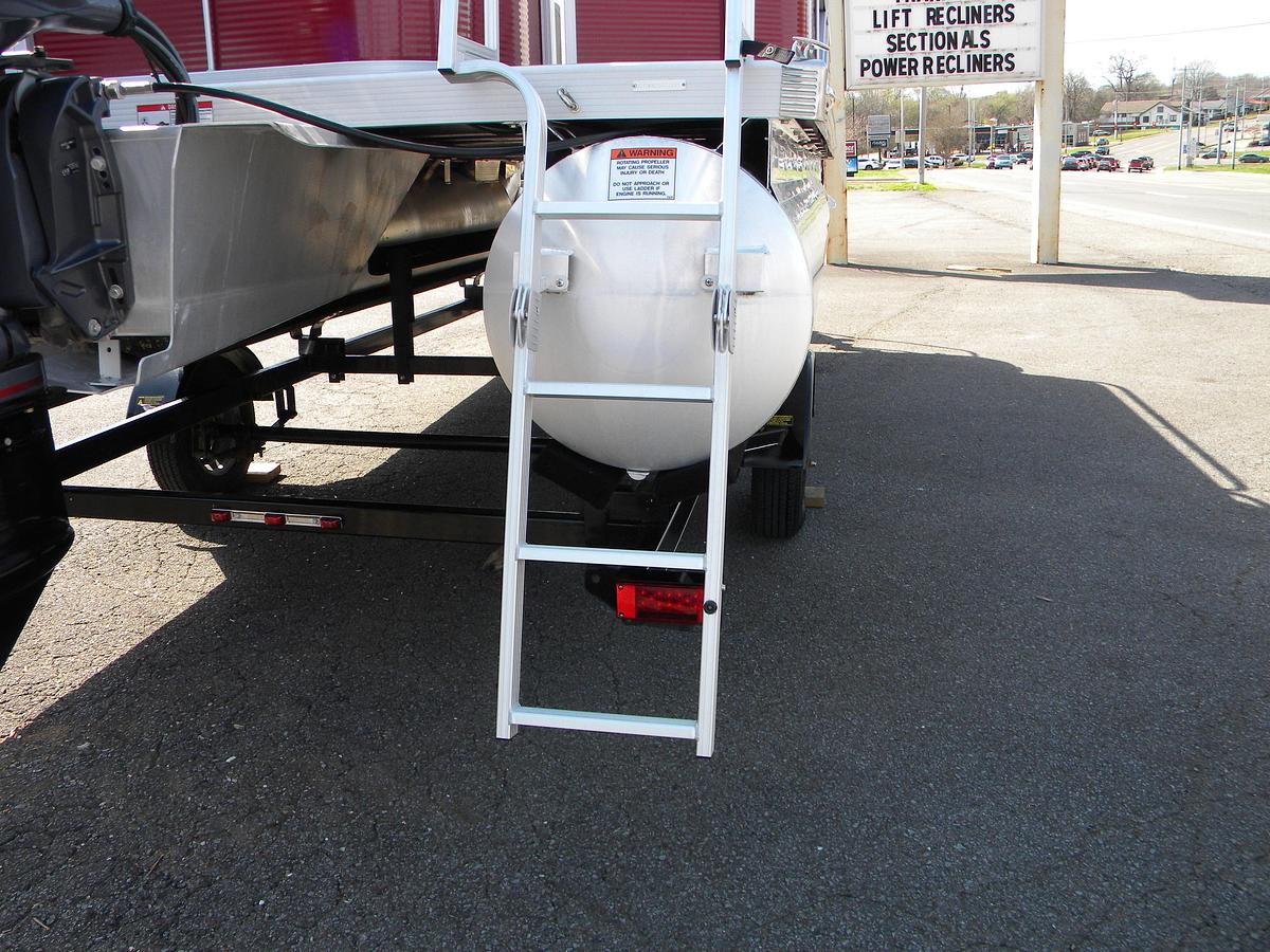 Used 2023 Bennington 20SVF