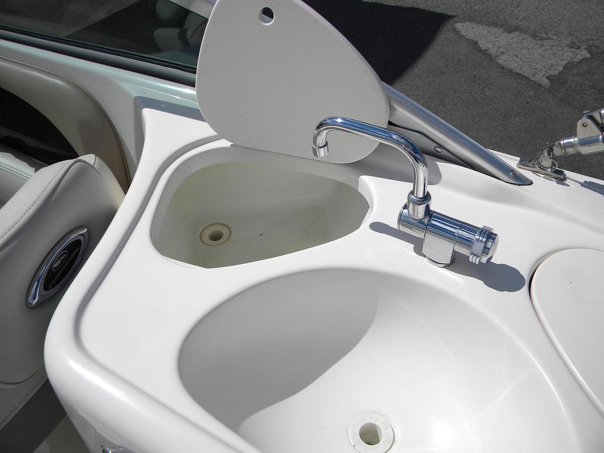 Used 2005 CHAPARRAL  274 SUNESTA