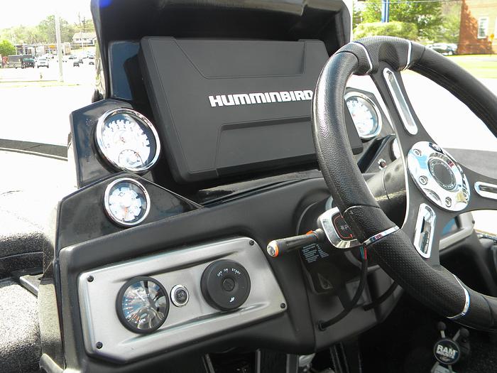 Used 2020 Tracker Nitro Z21 P1