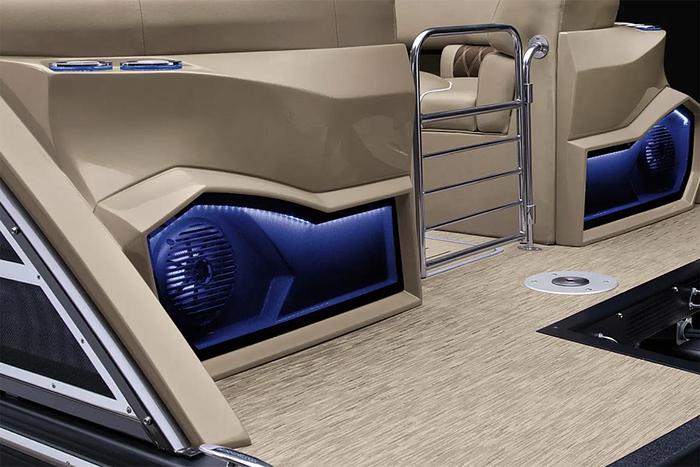 2025 Bennington RX Sport Line