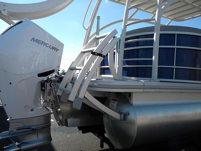 2023 Bennington 25SXSRTD