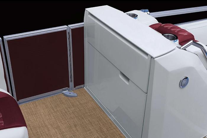 2025 Bennington R Bowrider Line