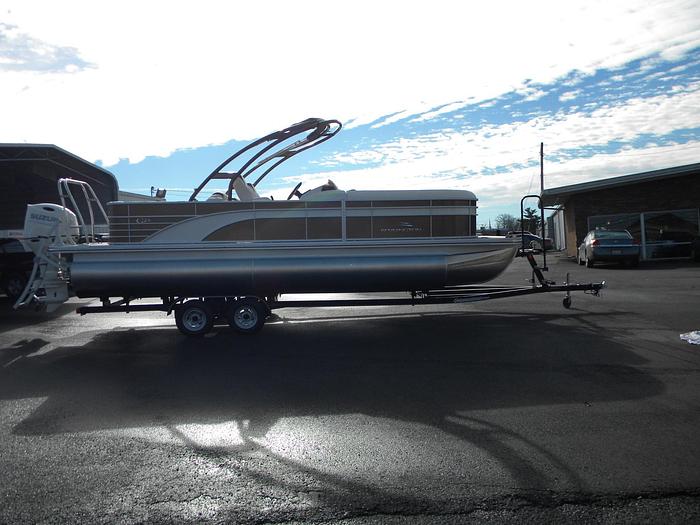 Used 2019 Bennington 23GCWA