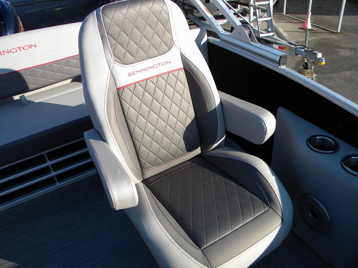 Used 2023 Bennington 23LTSB BOW RIDER