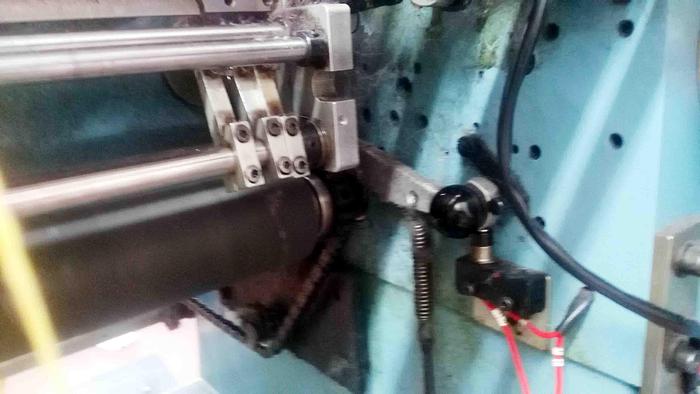 Usato Macchina per crochet elettronica Comez mod. DECORTRONIC 1000/EL