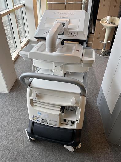 Used 2010 GE Vivid E9