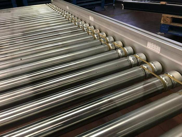 Gebraucht INTERROLL Rollenbahn mit Antrieb Staudrucklos