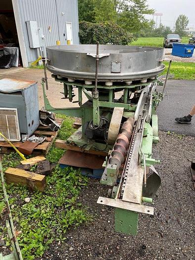 Used FMC Type 18 Pocket Filler