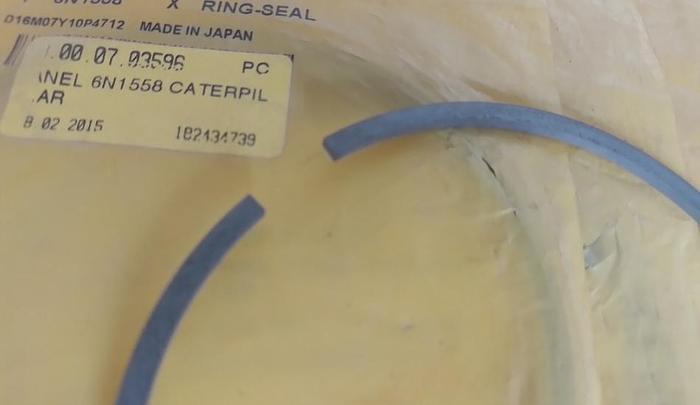 Trava Caterpillar 6N-1558