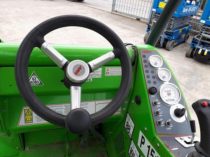 Used Avant 528