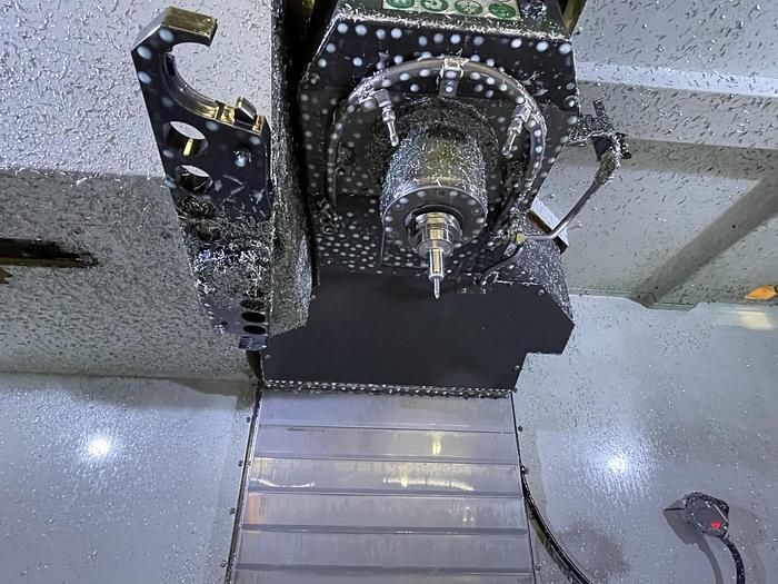 Used 2017 HAAS VF-3SSYT CNC Vertical Machining Center