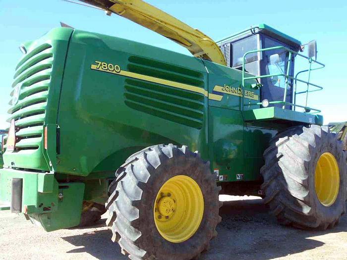 Used John Deere 7800 Forage Harvester w/ 4wd and Rotary Header