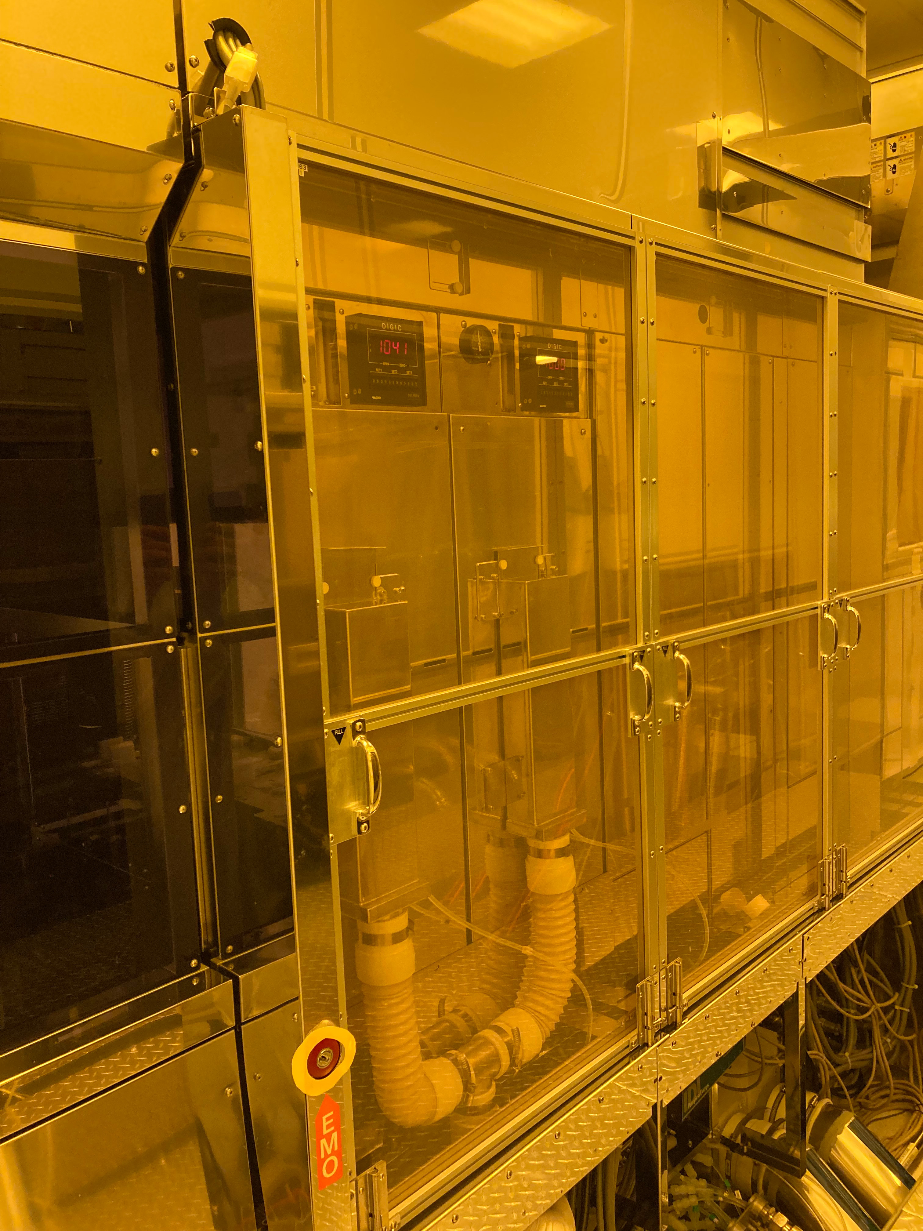 Used 2005 DNS SK 80 BWBVPE Track