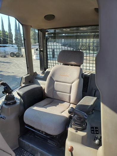 Used 2010 CASE 1650L