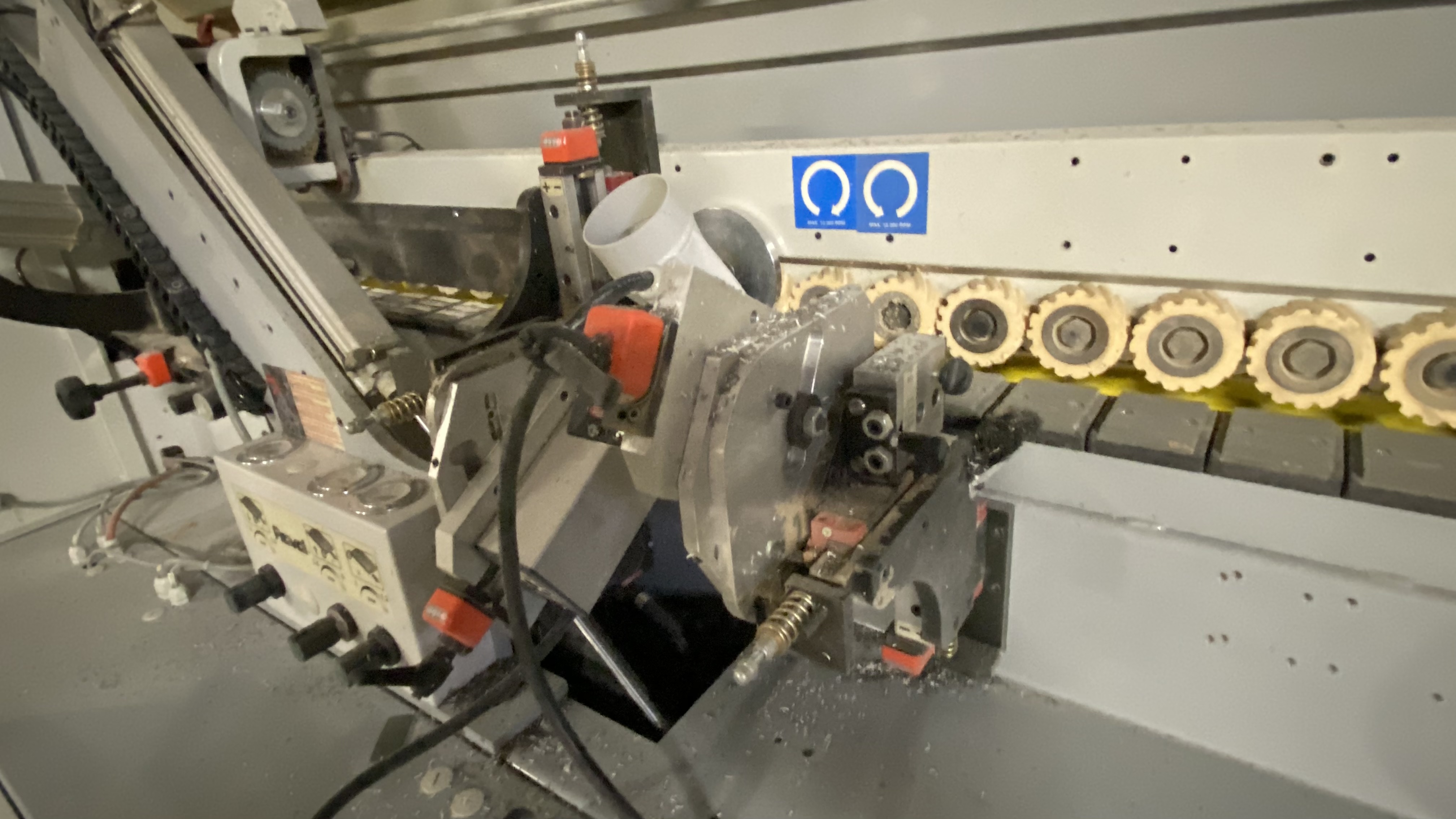 Used 2009 Fravol S-4 Edgebanding Machine