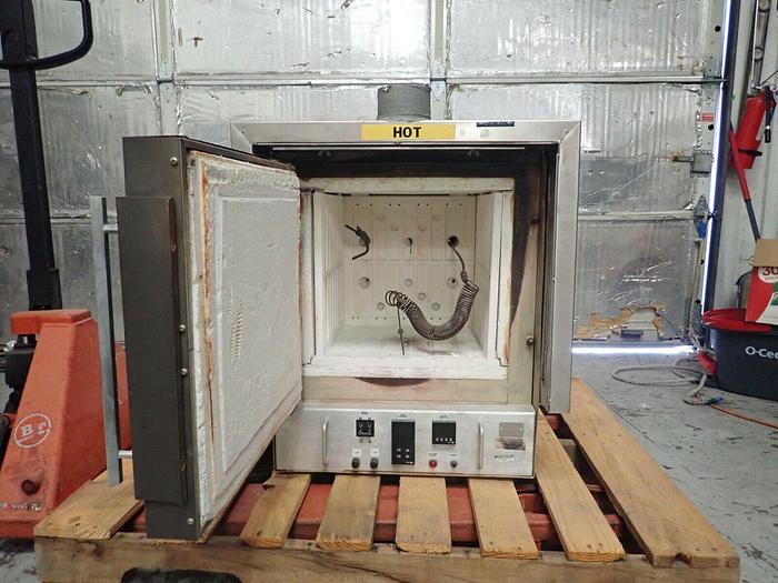 Used Thermo Scientific Thermolyne Model F30420 Muffle Furnace