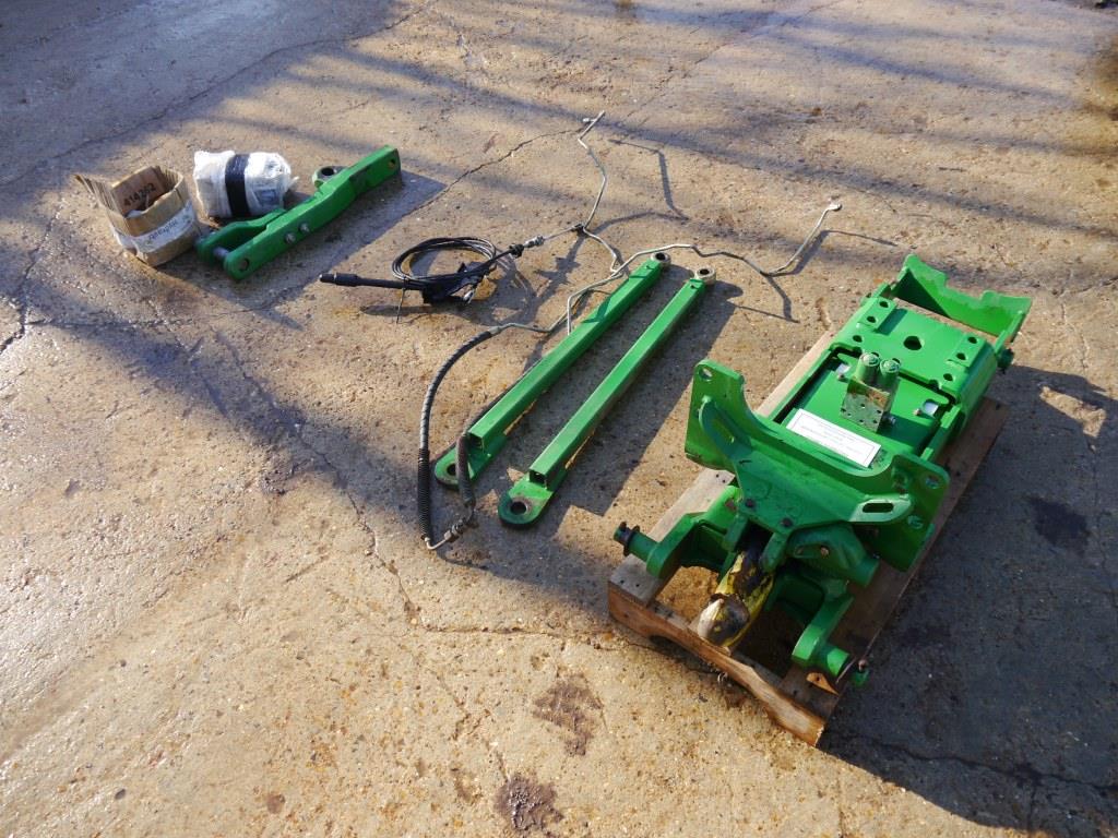 Used John Deere Pickup Hitch for Sale at LBG Machinery, Ltd.